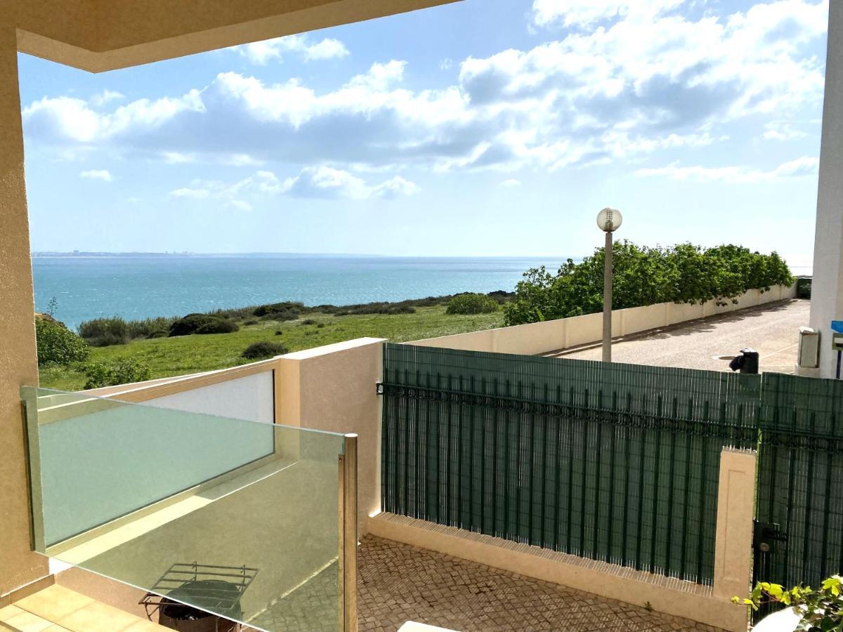 Apartamento Na Praia Dona Ana - IberЛагуш Экстерьер фото