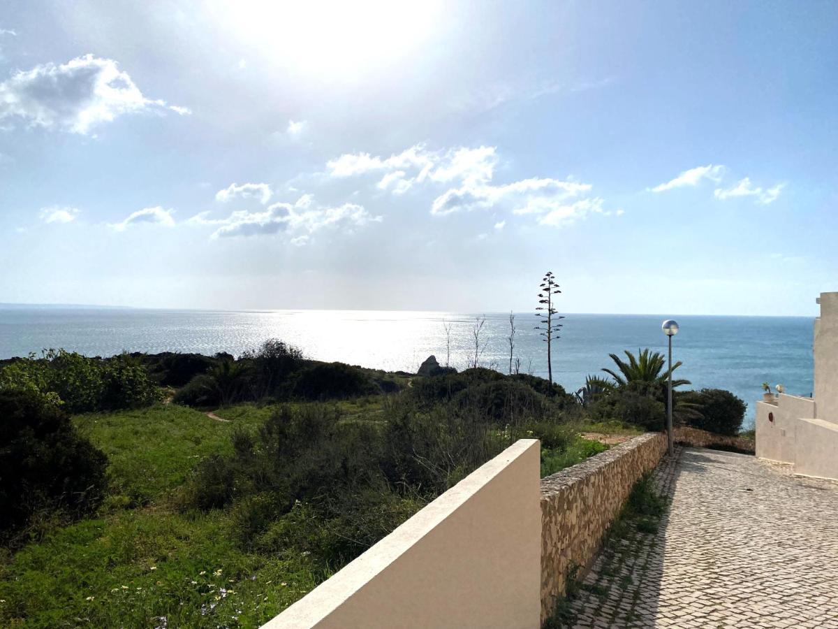 Apartamento Na Praia Dona Ana - IberЛагуш Экстерьер фото